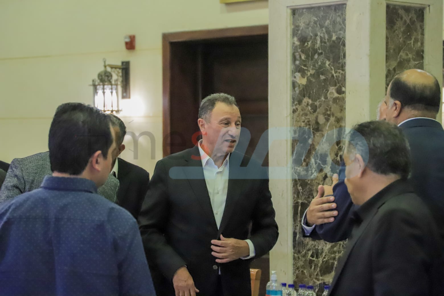 005fb8bb-506b-40e1-a767-bd389d464b87