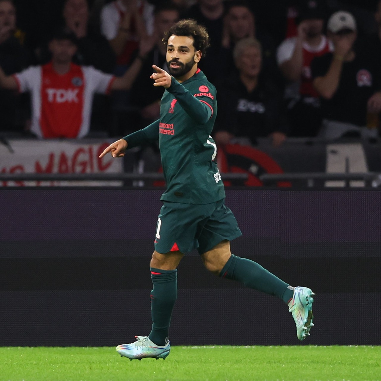 fe4418b1-c525-430e-82e5-969d05f106d1 (1)