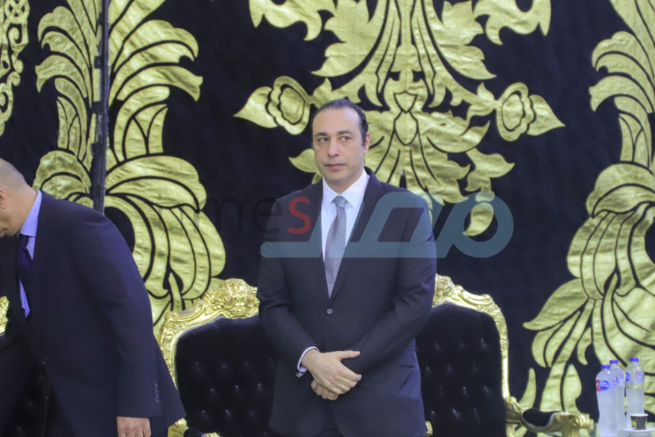 7f0b2b48-d5b2-48f7-ac56-2aa7fb1c0a0b