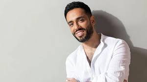 رامي جمال يكشف سراً غريباً عن إحدى أغانيه | Laha Magazine