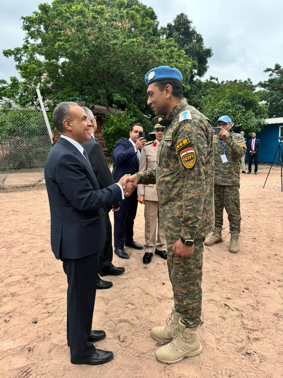 وزير الخارجية يلتقي مع كتيبة الشرطة المصرية المشاركة في مهام حفظ السلام بجمهورية الكونجو الديمقراطية