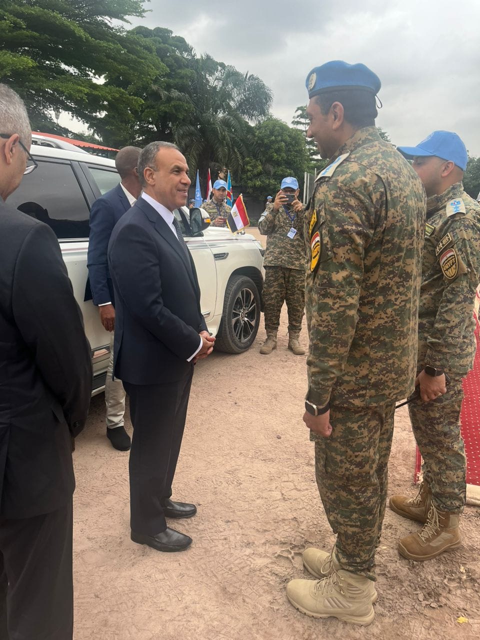 وزير الخارجية يلتقي مع كتيبة الشرطة المصرية المشاركة في مهام حفظ السلام بجمهورية الكونجو الديمقراطية
