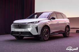 بيجو 5008 2025 الجديدة بجميع الفئات المتوفرة وأبرز العيوب والمميزات –  المربع نت