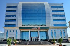 بلومبرج: «الأهلي المصري» يسعى لجمع مليار دولار لإعادة تمويل الديون - Economy Plus