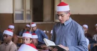 قطاع المعاهد الأزهرية يصدر اللائحة التأديبية للتلاميذ.. عدم حضور الحصص  المقررة دون عذر يحرم الطالب من دخول المعهد من يوم إلى 3.. والهروب والتنمر  والتعدى بالضرب يؤدى للفصل من يوم إلى 15