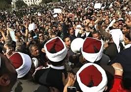 طلاب الأزهر يحتجون للمرة الثانية على الرسوب في مرحلة الثانوية - بوابة الشروق - نسخة الموبايل