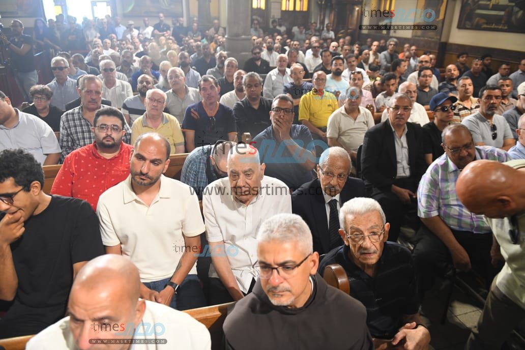 جنازة الفنان لطفي لبيب 