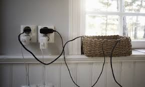 صوت الشورى ماذا يسبب ترك الشواحن موصولة بالكهرباء طوال الوقت؟