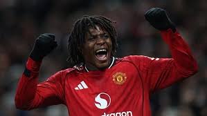 موعد مباراة مانشستر يونايتد وبيرنلي في الدوري الإنجليزي الممتاز والقنوات الناقلة والتشكيل المتوقع