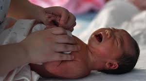 خمسة لكل ألف شخص.. معدل المواليد في الصين يبلغ أدنى مستوياته | التلفزيون  العربي