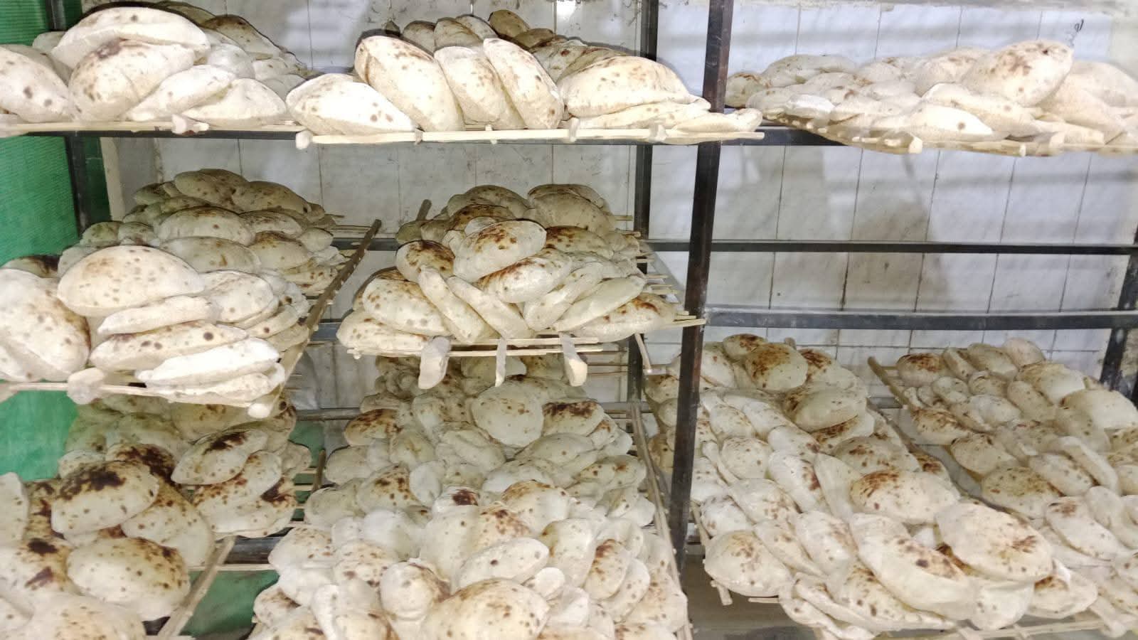 تموين القليوبية يحرر 52 مخالفة للمخابز ويضبط 270 علبة سجائر مستوردة – مشاهير تموين القليوبية يحرر 52 مخالفة للمخابز ويضبط 270 علبة سجائر مستوردة – مشاهير