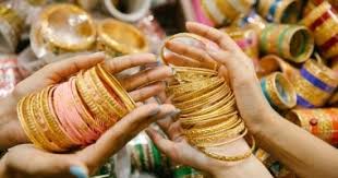 تراجع جديد في سعر الذهب اليوم الأربعاء 15 أبريل 2026 مع انخفاض الدولار -  اليوم السابع