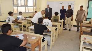 طلاب الدبلومات الفنية يؤدون امتحانات تاريخ مصر القديم ولوائح مالية وإدارية  واللغة الإنجليزية بجنوب سيناء