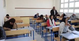 طلاب الشهادة الإعدادية بالجيزة يؤدون اليوم امتحانى العلوم والتربية الفنية - اليوم السابع