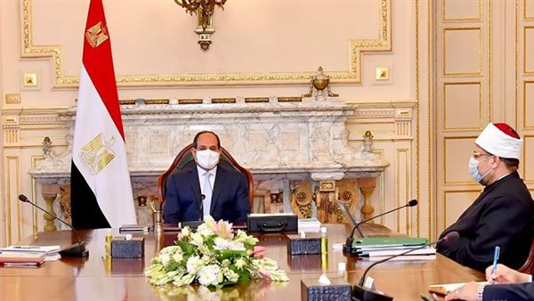 السيسي يجتمع مع رئيس