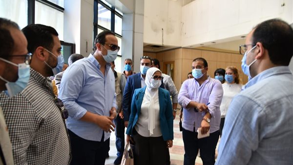 وزيرة الصحة