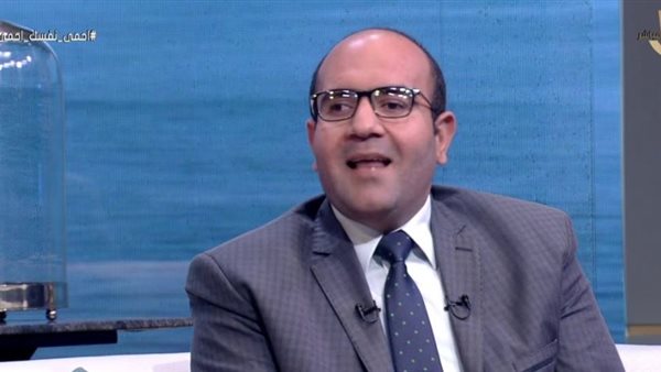 الدكتور مصطفى أبو