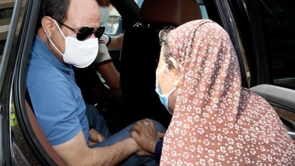 لقاء الرئيس مع السيدة