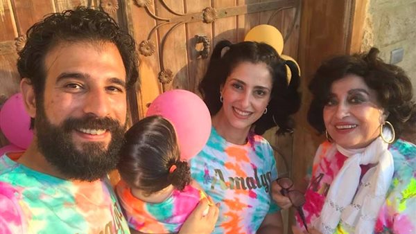 الفنانة حنان مطاوع