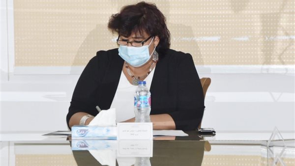 وزيرة الثقافة إناس