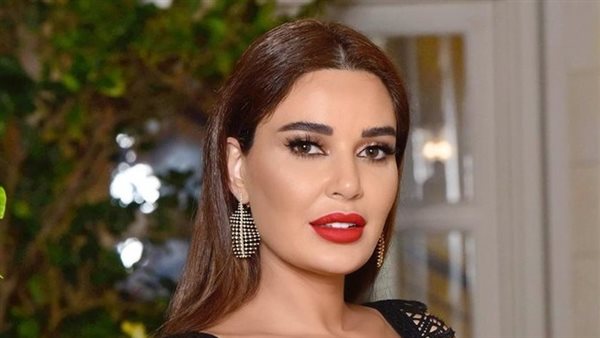  الفنانة اللبنانية