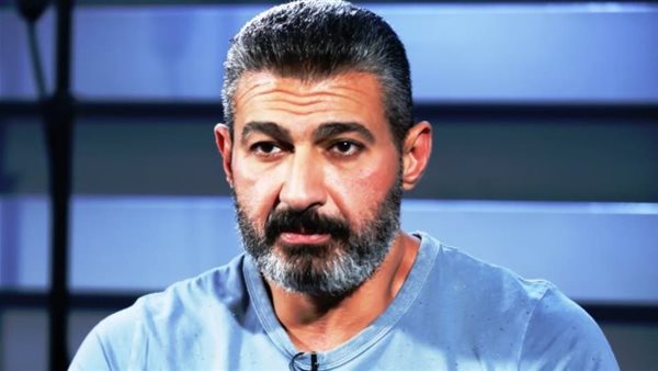 الفنان ياسر جلال