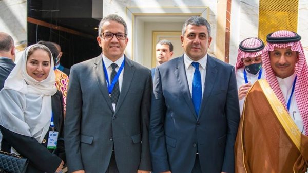 وزيرا السياحة المصري