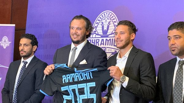 رمضان صبحي مع ممدوح