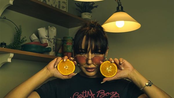 الفنانة ساندي