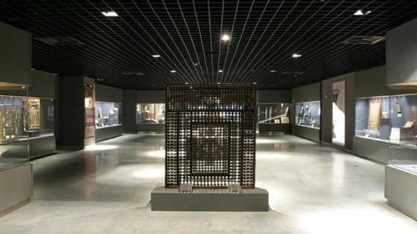 صورة من المتحف بالإسكندرية