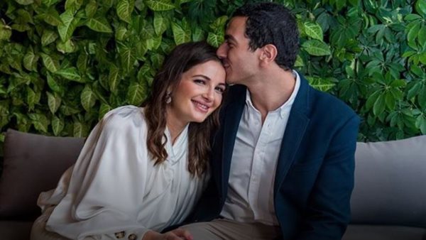 شام الذهبي وخطيبها