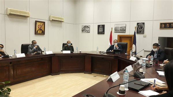 وزير الآثار خالد