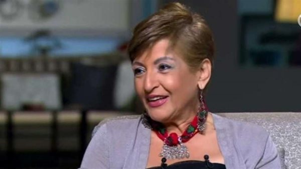 ليلى عز العرب 