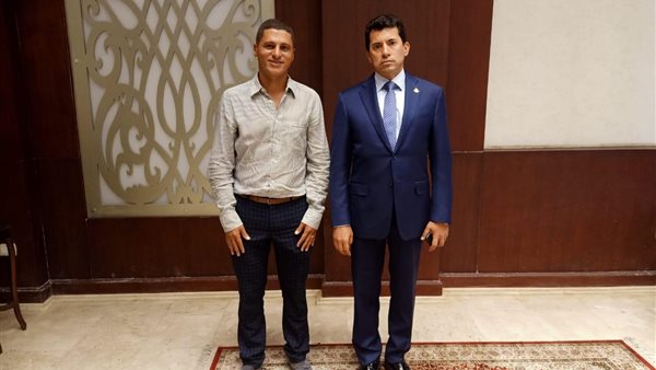 أشرف صبحي وزير الشباب