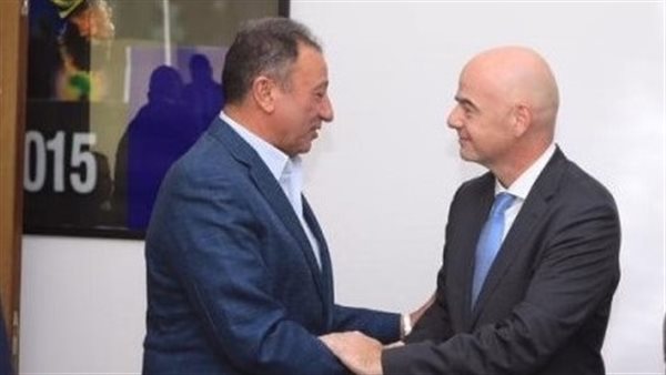 انفانتينو رئيس فيفا