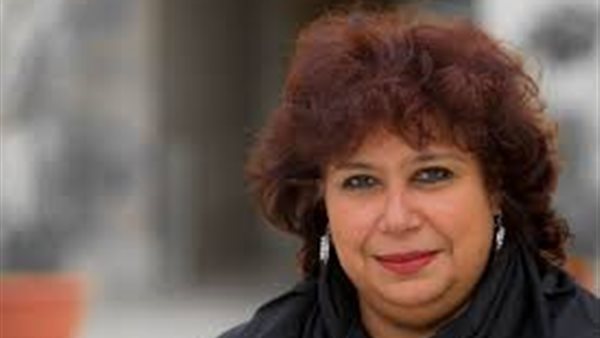 وزيرة الثقافة