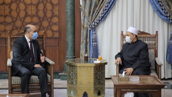 جانب من استقبال شيخ