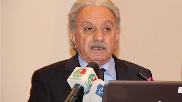 الدكتور عادل الحديثى