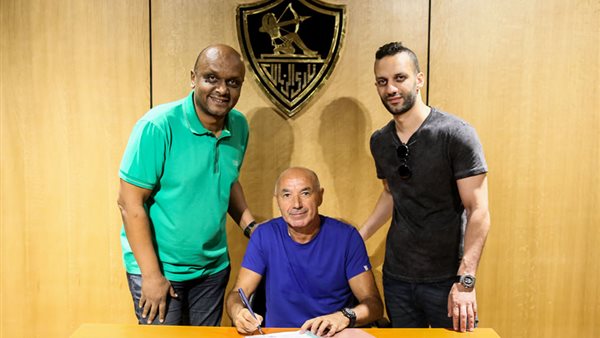 باتشيكو يوقع للزمالك