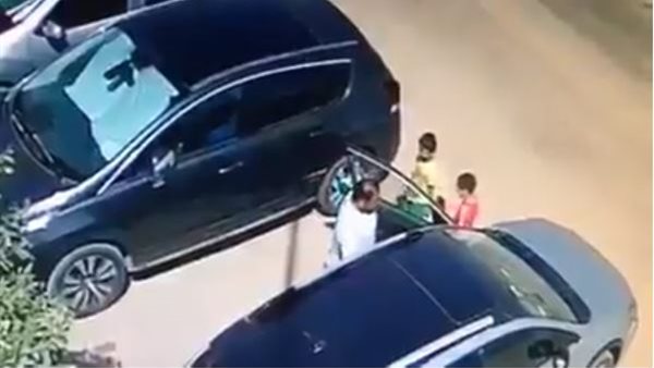 صورة من الحدث