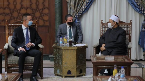 استثبال الامام الاكبر