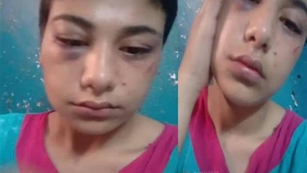 منة عبد العزيز 