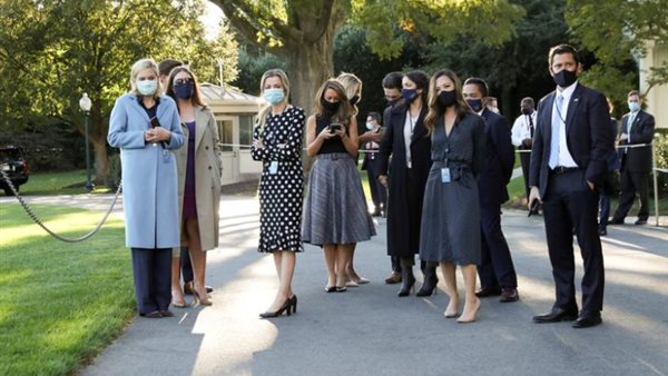 موضفين البيت الابيض