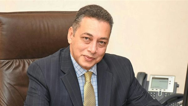 أشرف إبراهيم سفير