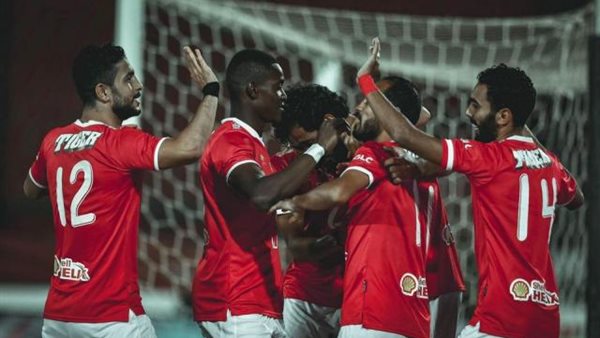 لاعبي الأهلي