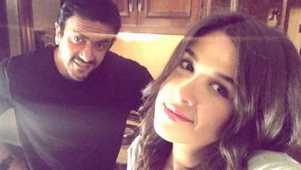 أحمد العوضي وياسمين