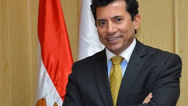 وزير الشباب والرياضة