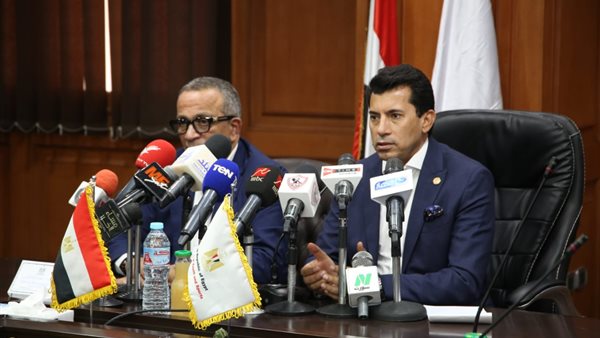 أشرف صبحي وعمرو الجنايني