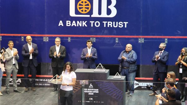 وزير الشباب والرياضة