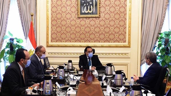 رئيس مجلس الوزراء